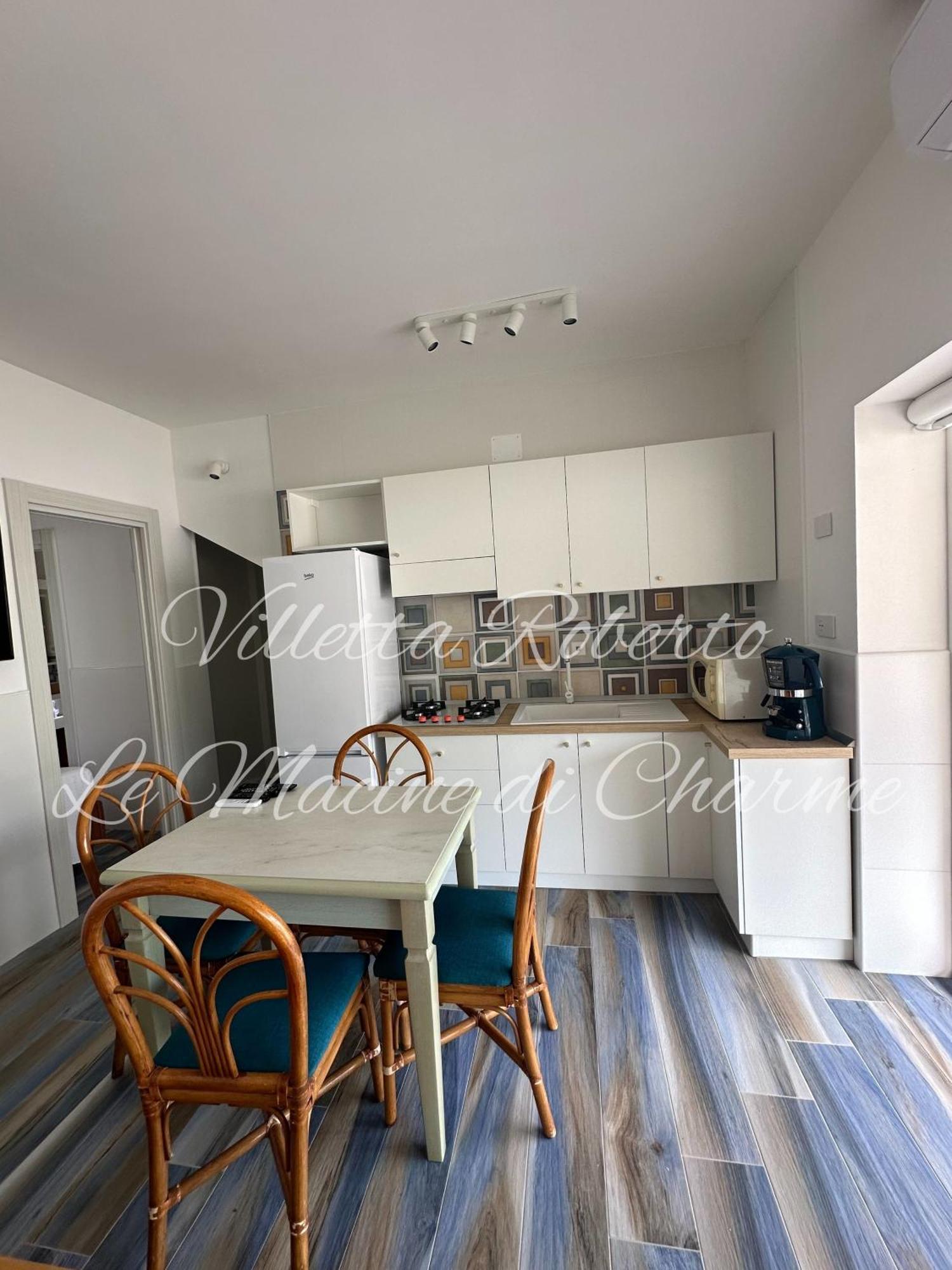 Villetta Roberto Le Macine Di Charme - Pugnochiuso Resort В'єсте Екстер'єр фото