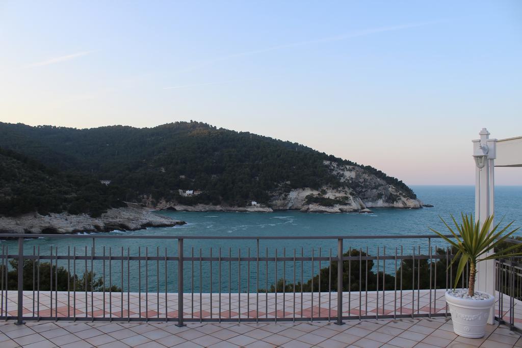 Villetta Roberto Le Macine Di Charme - Pugnochiuso Resort В'єсте Екстер'єр фото